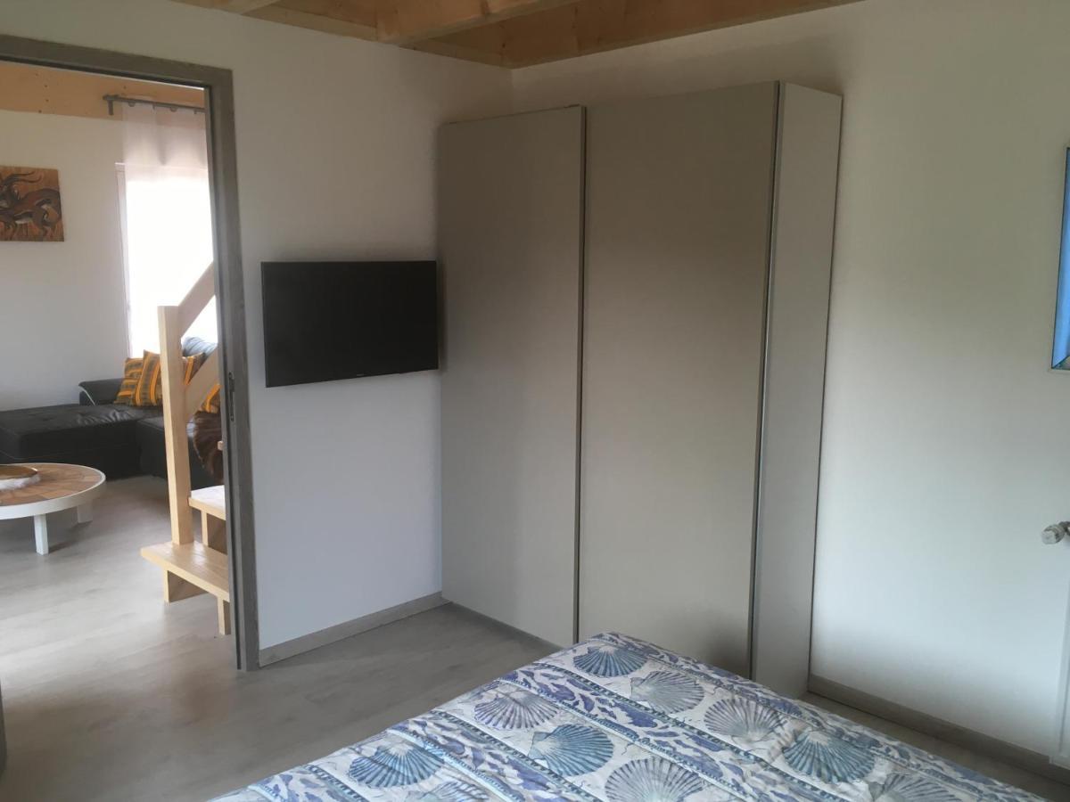 Chalet A La Campagne Coise-Saint-Jean-Pied-Gauthier Eksteriør billede